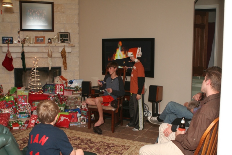 2012-12-24 043 Christmas Eve at T&S.jpg